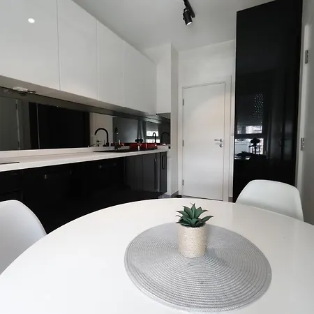 A Blok - One Bedroom Apartment Belgrado Esterno foto