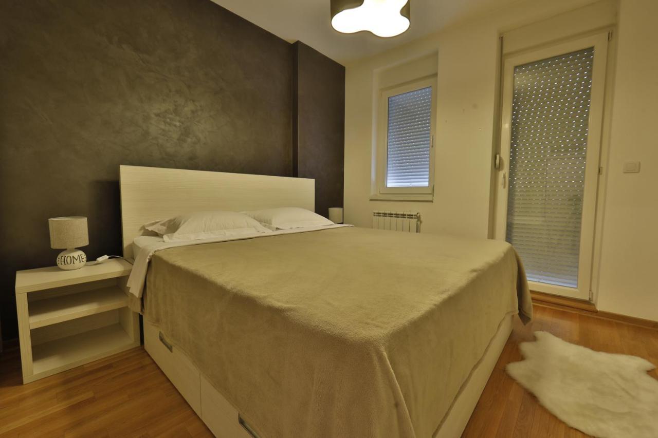 A Blok - One Bedroom *